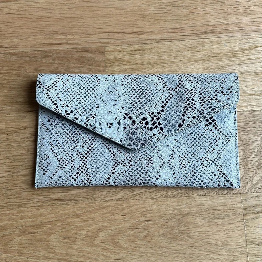 Snakeskin Clutch Purse with Metal Chain Strap - Picture 2 of 7